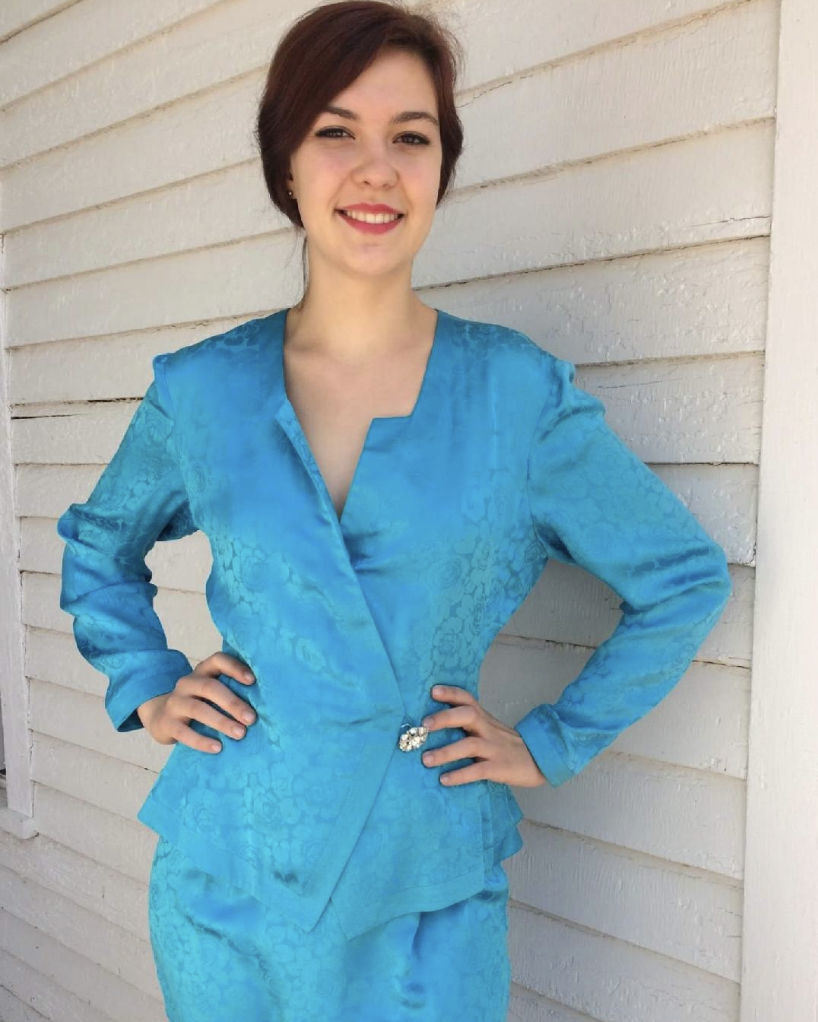 SNL Outfit